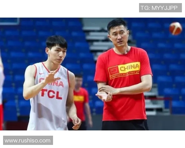 中国蓝队迎战安哥拉男篮展现实力与团队合作的精彩对决 中国蓝队迎战安哥拉男篮展现实力与团队合作的精彩对决