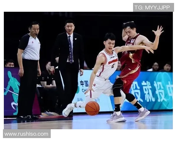 任骏飞领衔球队奋战新赛季展现强大实力与团队合作精神 任骏飞领衔球队奋战新赛季展现强大实力与团队合作精神