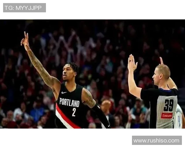 伍德在对阵开拓者的比赛中展现出色表现助力球队争胜 伍德在对阵开拓者的比赛中展现出色表现助力球队争胜