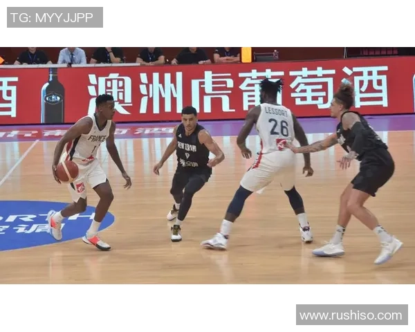 2016年美国男篮对阵新西兰精彩赛事回顾与分析