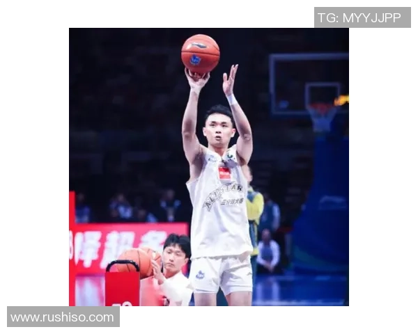 原帅：从青涩少年到篮球场上的璀璨明星之路