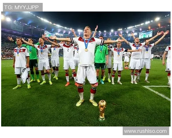 孙兴O的传奇之路：从青涩少年到世界足球巨星的奋斗历程